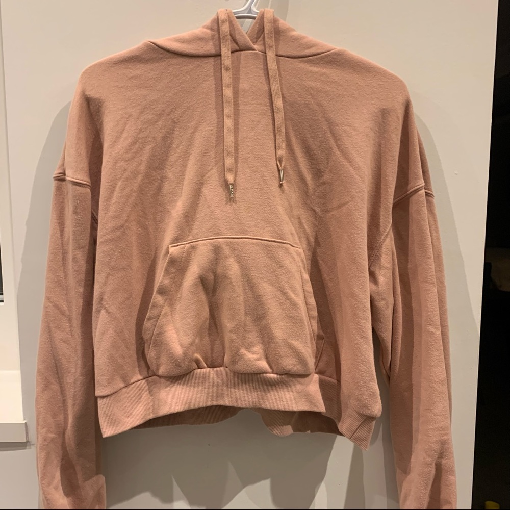 cropped hoodie